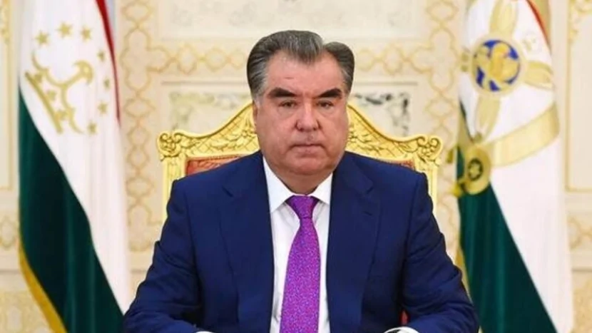 Tacikistan Prezidenti Rusiyaya səfərə gedib