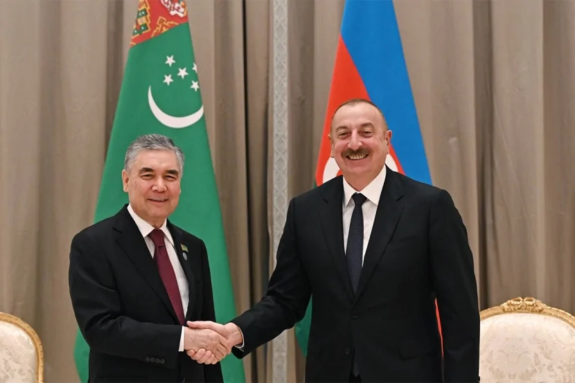 Qurbanqulu Berdiməhəmmədov İlham Əliyevi təbrik etdi