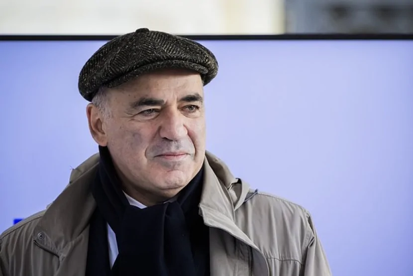 Qarri Kasparov HƏBS EDİLİB