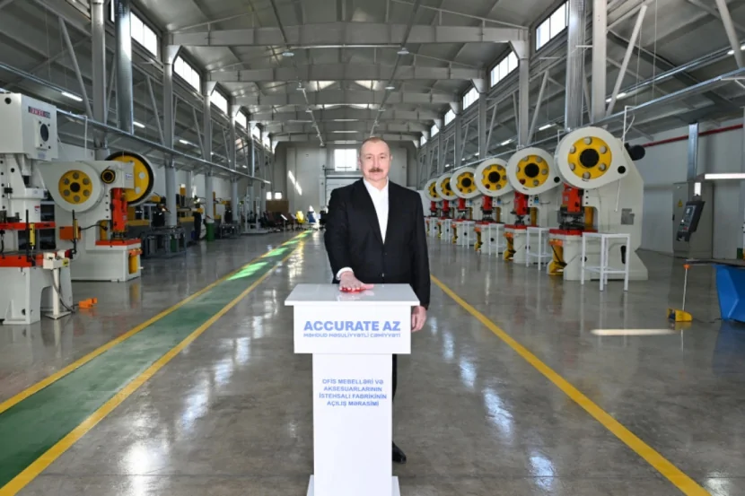 Prezident Ballıcada istehsalı müəssisəsinin açılışında