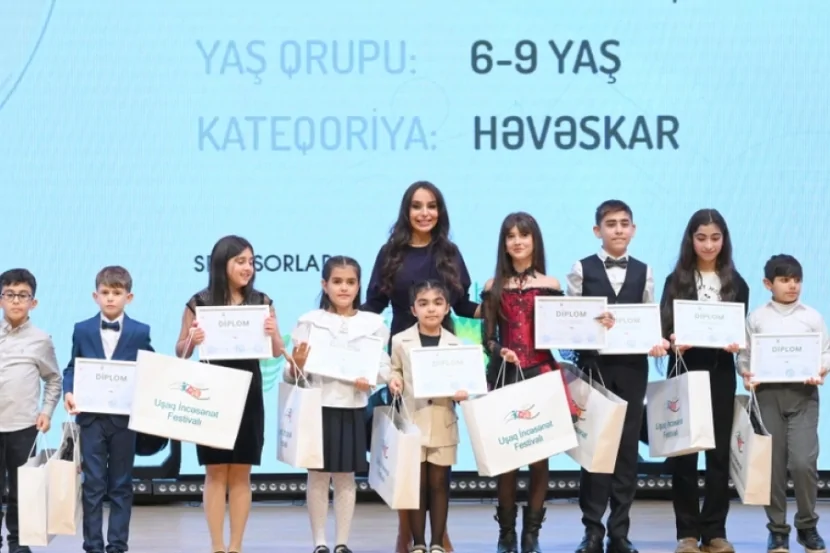 Leyla Əliyeva və Alyona Əliyeva mükafatlandırma mərasimində İŞTİRAK ediblər