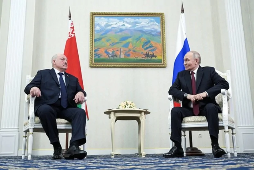 Lukaşenko Putinə sui-qəsd cəhdindən danışdı