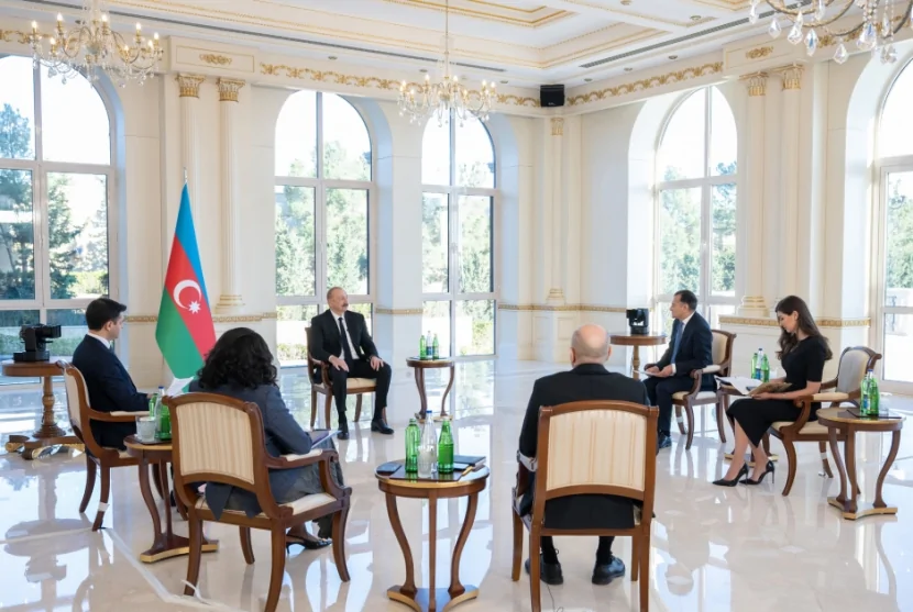 İlham Əliyev yerli telekanallara MÜSAHİBƏ VERDİ