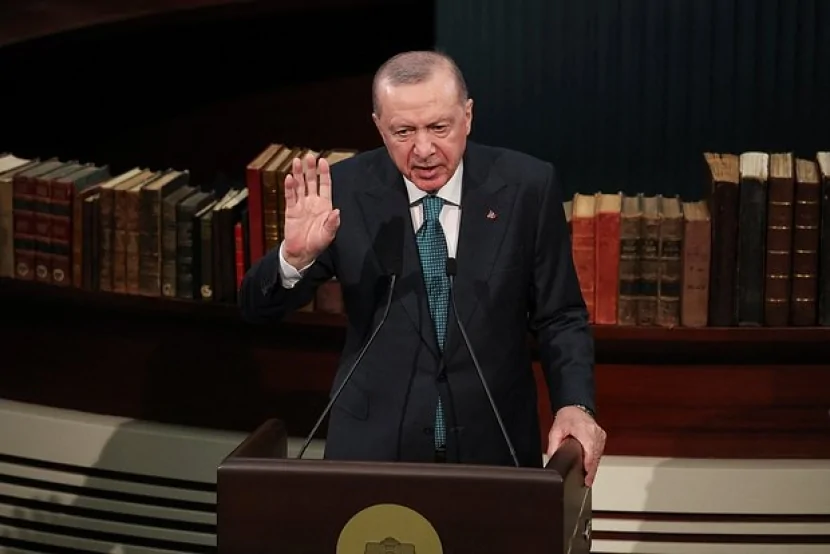 Ərdoğan: \"ABŞ-ın Maduroya Türkiyə təklifi barədə xəbərimiz yoxdur\"