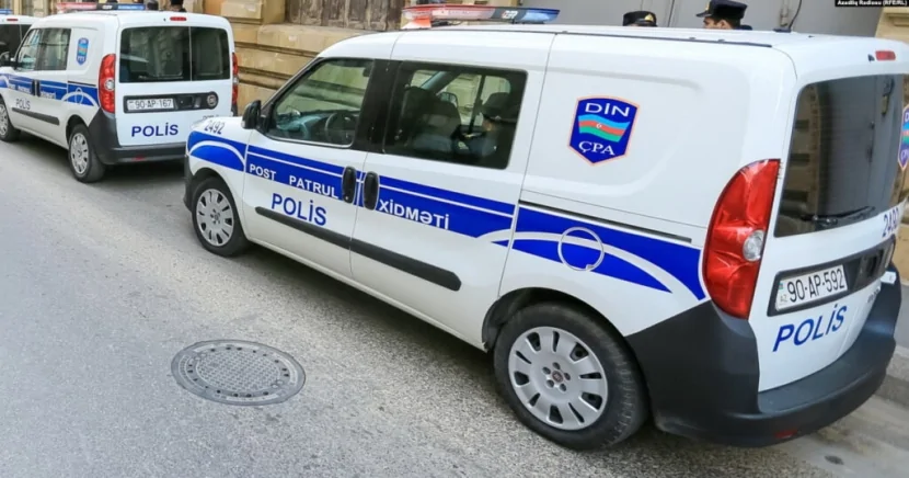 Bakıda ana QIZINI BIÇAQLADI