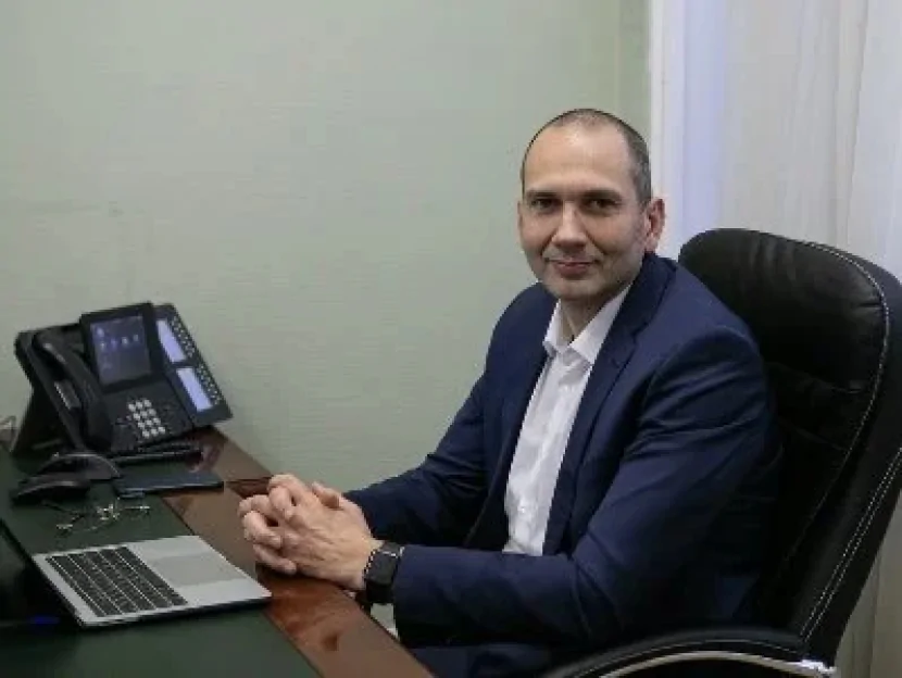 Rusiyanın keçmiş nazir müavini ÖLÜ TAPILIB