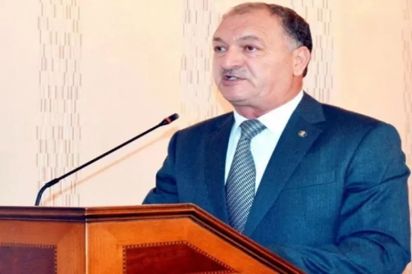 Keçmiş icra başçısının oğlu ADAM GÜLLƏLƏDİ