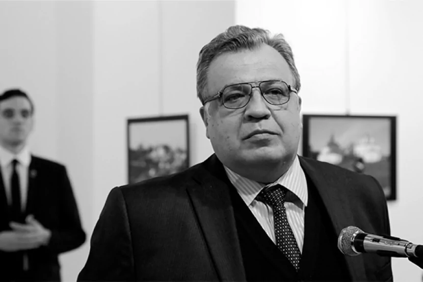 Rus səfirin qətlində şübhəli bilinən şəxs Kanadaya QAÇIB