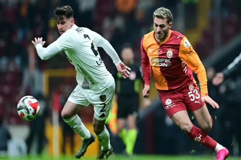 \"Qalatasaray\" öz meydanında XAL İTİRİB