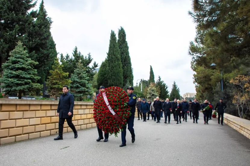 “Azərsun Holdinq”in rəhbər heyəti 20 Yanvar şəhidlərini YAD EDİB