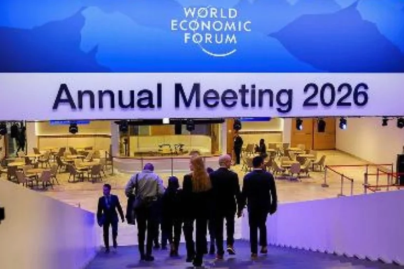 Milyarderlərə saxta Davos biletləri SATILDI