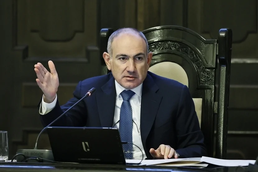 Paşinyan: \"Ermənistan və Azərbaycan enerji sistemlərini inteqrasiya edəcəklər\"