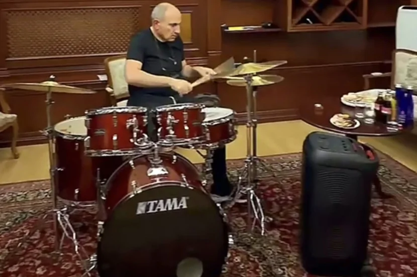Paşinyan musiqi qrupu YARATDI
