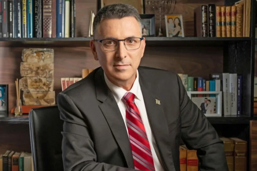 Gideon Saar Milli Məclisin deputatları ilə GÖRÜŞDÜ