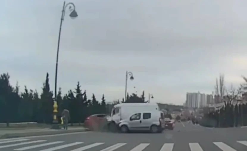 Bakıda zəncirvari qəza ANBAAN GÖRÜNTÜLƏR