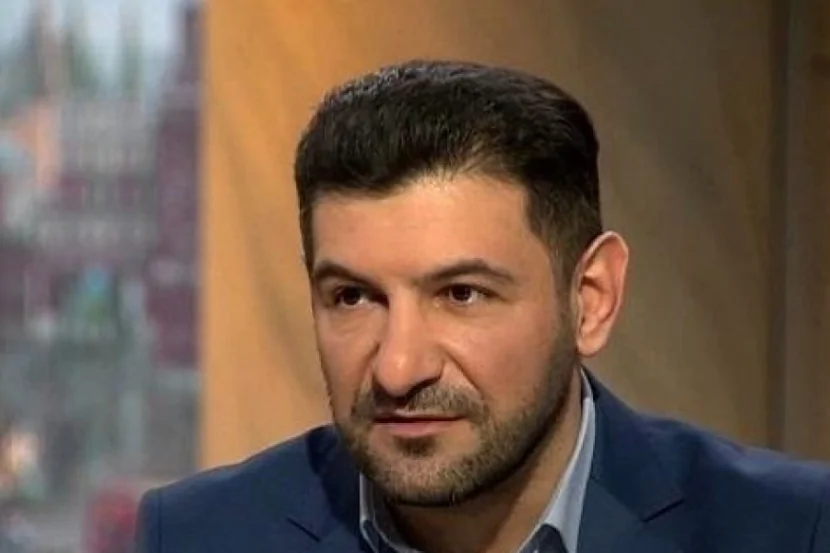 Rusiya Fuad Abbasovun layihəsini \"qara siyahı\"ya SALDI