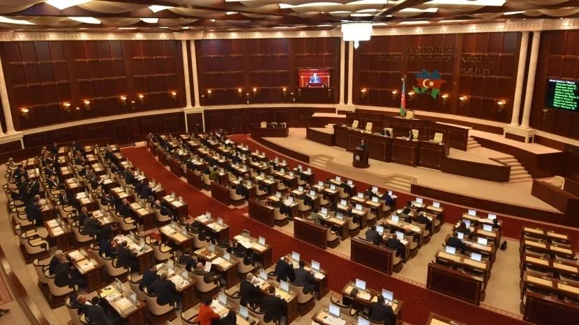Naxçıvan Konstitusiyasına dəyişikliklər QƏBUL EDİLDİ