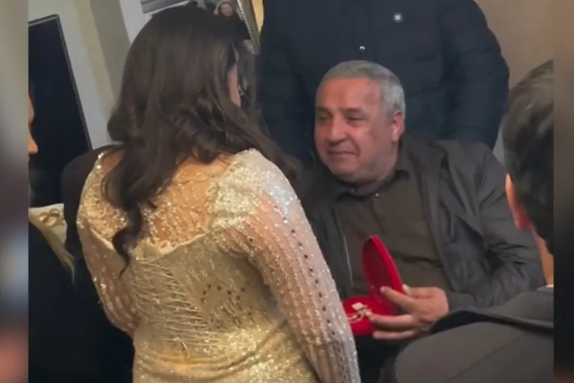 “Həm qızım, həm də oğlumsan...” - VİDEO