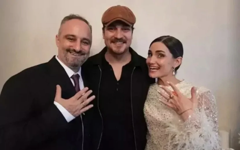 \"Eşref Tek\" dostu üçün ELÇİLİYƏ GETDİ