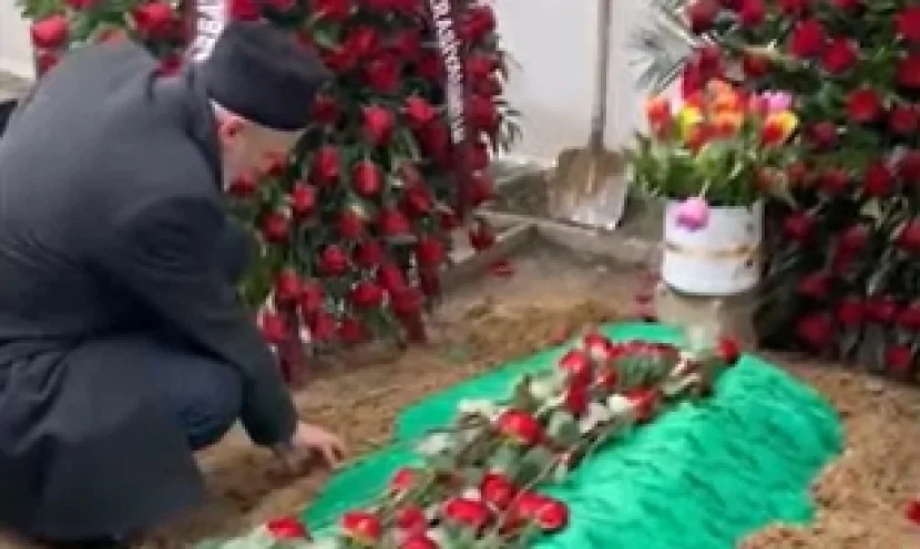 Fəzail Ağamalı DƏFN EDİLDİ
