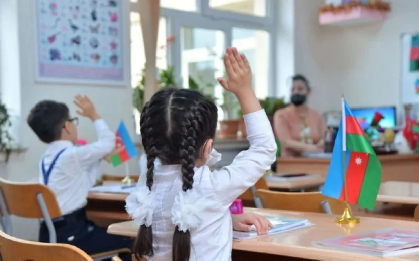 Məktəblərdə tədris proqramına dəyişikliklər edilməlidir - Prezident