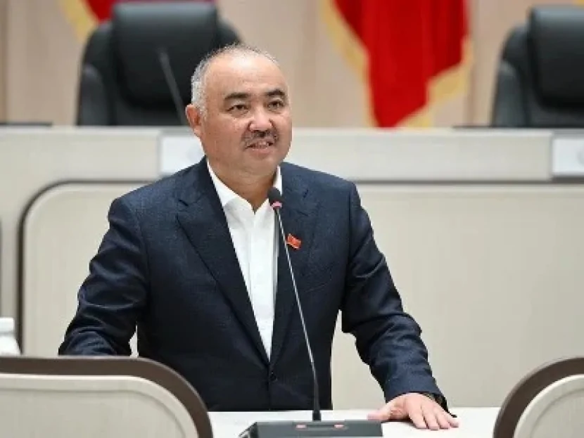 Qırğızıstan Parlamentinin sədri İSTEFA VERDİ