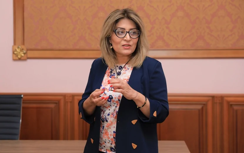Azərbaycanın məşhur aparıcısı karyerasına SON QOYDU