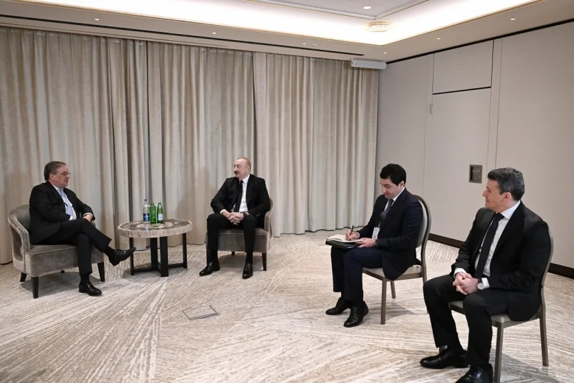 İlham Əliyev Münhendə Bundestaqın xarici siyasət komitəsinin sədri ilə görüşüb
