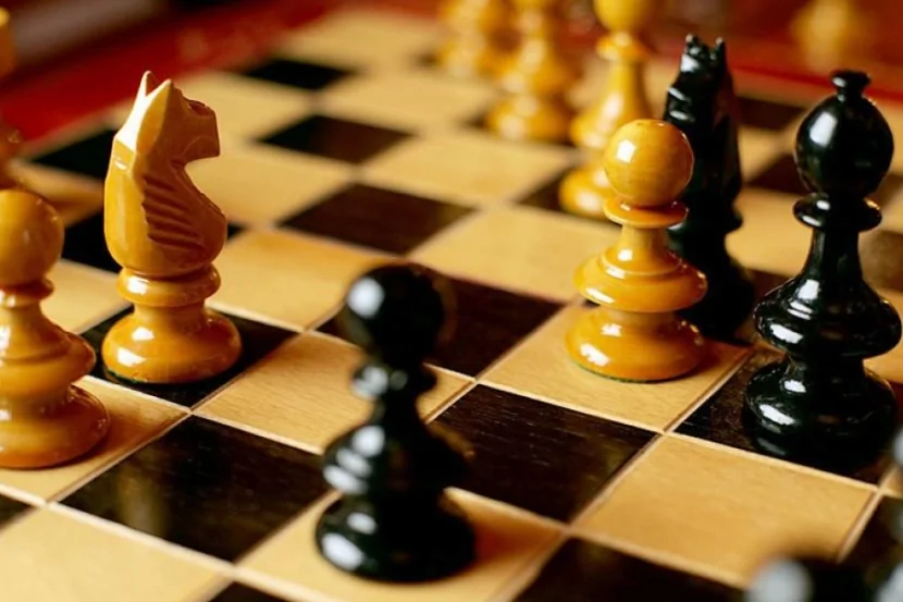 Üç şahmatçımız yarımfinala yüksəldi