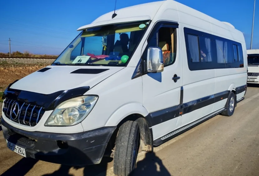 Növbəti köç karvanı Hadrut və Qırmızı bazar qəsəbələrinə ÇATDI