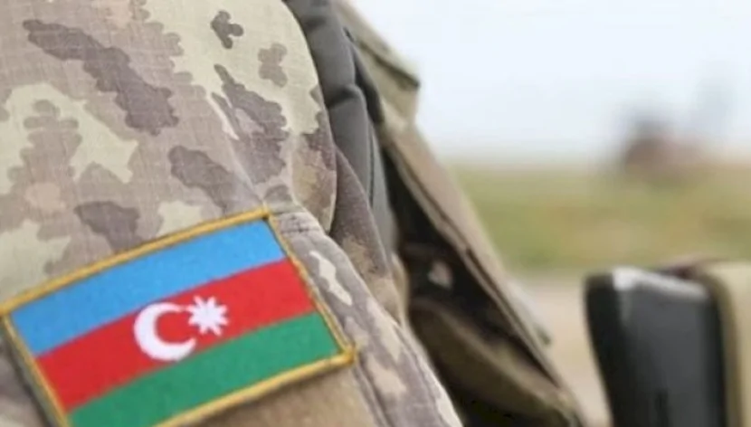 23 hərbi qulluqçu cəzadan azad edilib