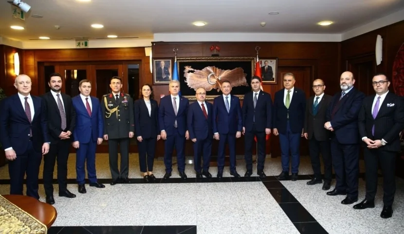 Fuat Oktay Azərbaycanda səfərdədir