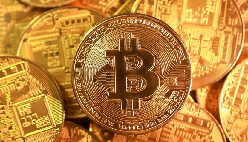 \"Bitcoin\" in qiyməti kəskin endi