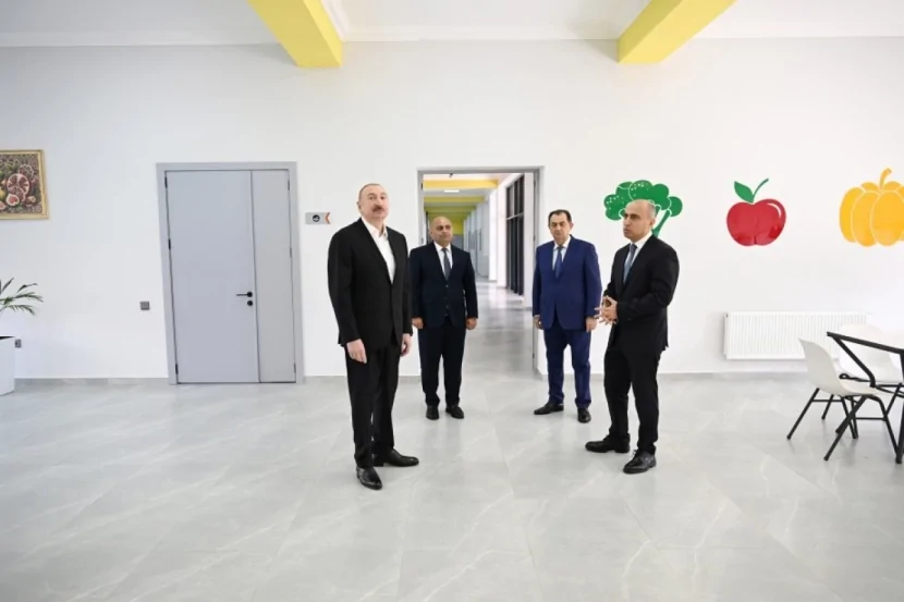Prezident açılışda İŞTİRAK EDİB