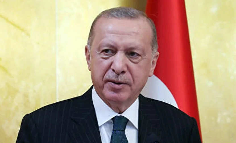 Ərdoğan Pezeşkiana zəng etdi