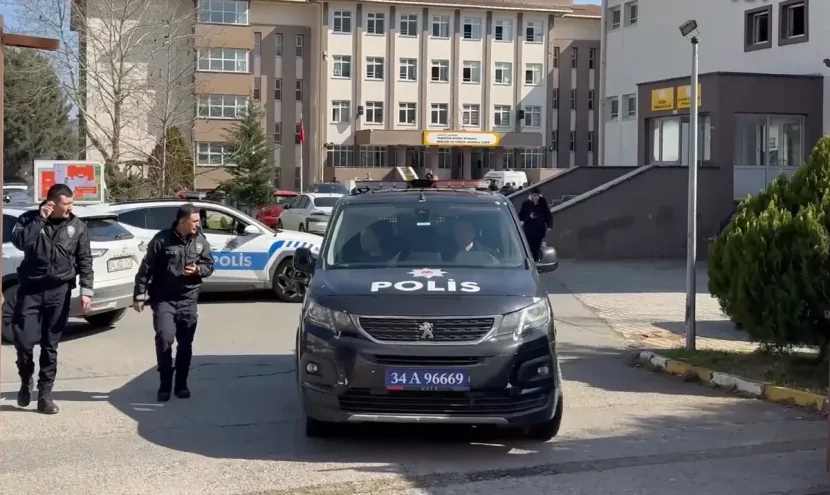 İstanbulda DƏHŞƏT