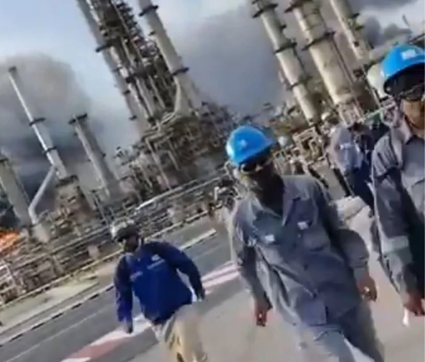 İşçilər \"Aramco\" zavodunu belə tərk edir - VİDEO