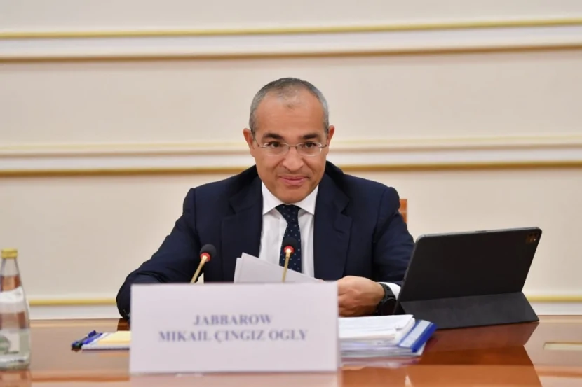 Mikayıl Cabbarov qərar İMZALADI