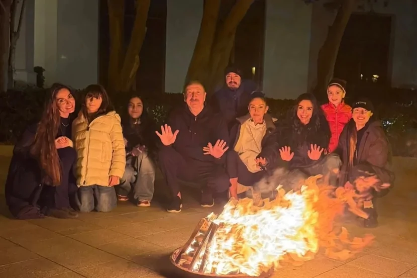 Prezident ailəsi ilə Od çərşənbəsini qeyd edir - FOTO