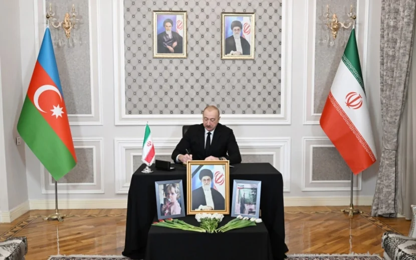 İlham Əliyev İran səfirliyində