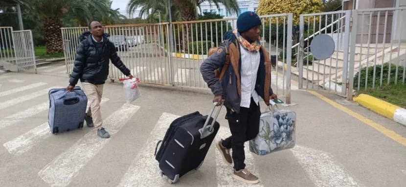 Daha iki Nigeriya vətəndaşı İrandan Azərbaycana təxliyə edildi - FOTO