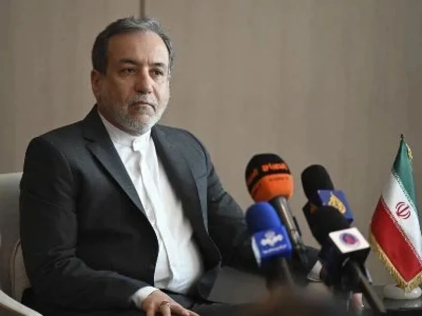 Əraqçi yeni Ali Liderə SƏDAQƏT ANDI İÇDİ