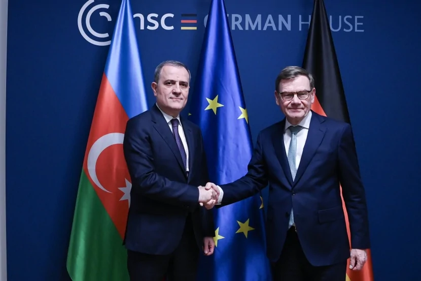 Ceyhun Bayramov almaniyalı həmkarı ilə DANIŞDI