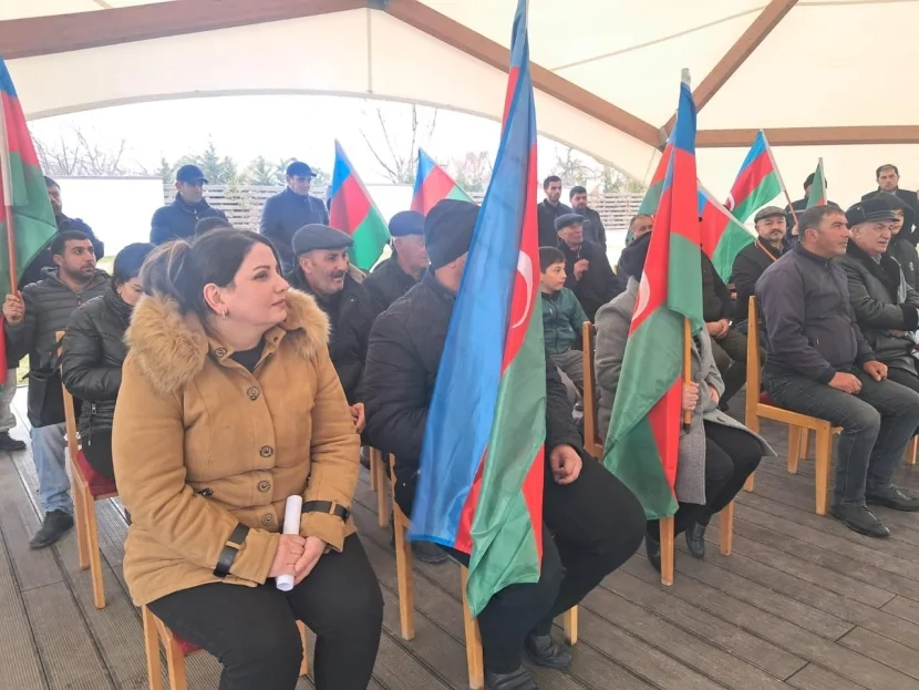Növbəti köç karvanı Xanabad kəndinə ÇATIB