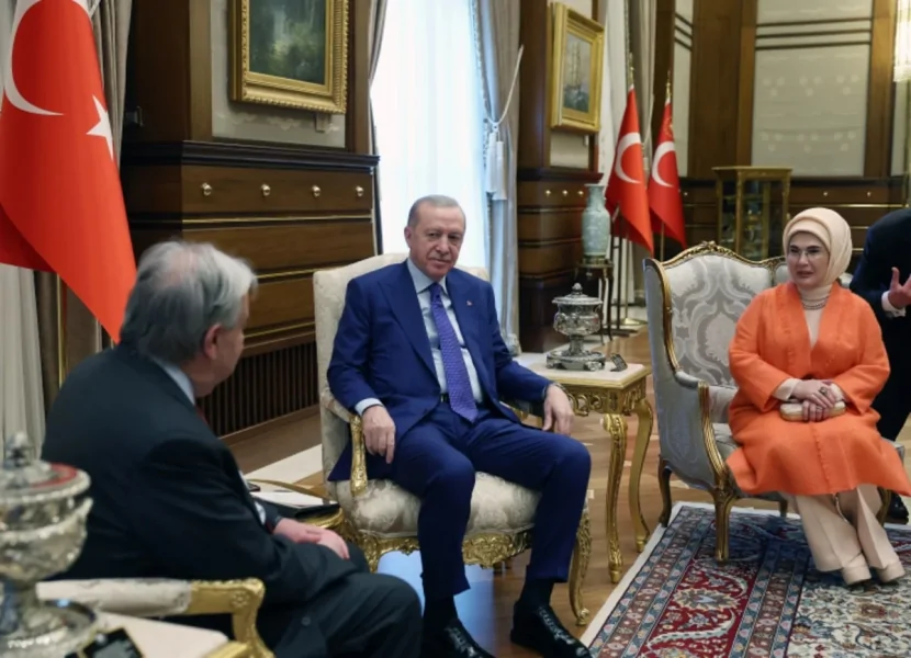 Antonio Quterreş Türkiyədə səfərdədir