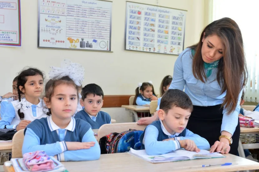 Müəllimlərə ŞAD XƏBƏR: Əlavə maaş alacaqlar