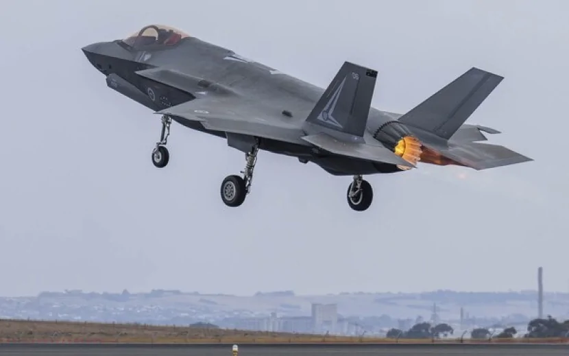 İran ABŞ-nin \"F-35\" qırıcısını vurdu