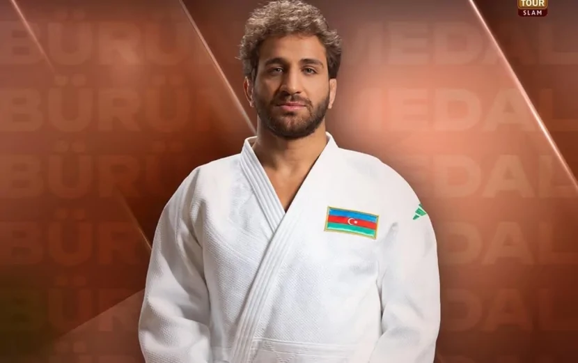 Hidayət Heydərov bürünc medal QAZANDI