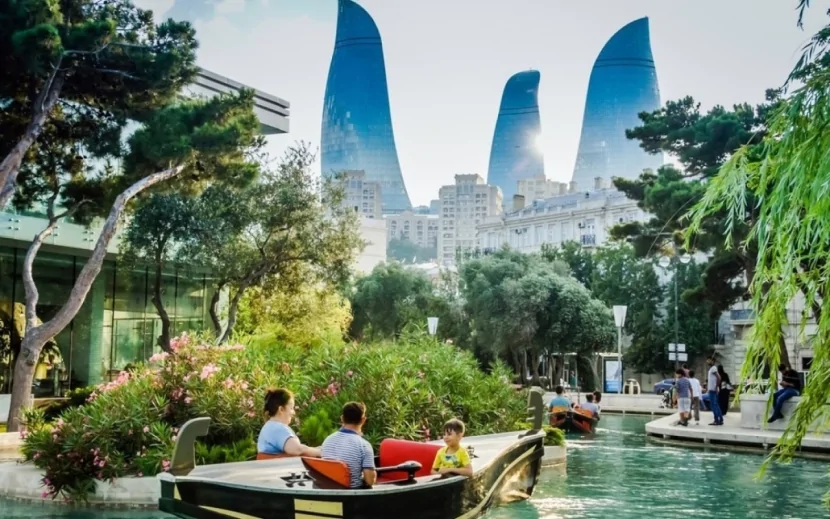 Azərbaycana turist axını AZALIB
