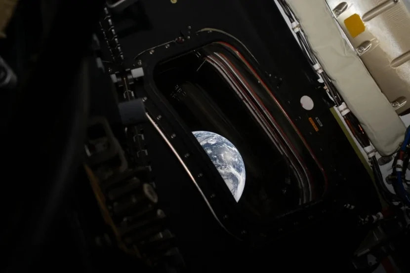 NASA-dan tarixi kadr: Yer kürəsinin fotosunu ÇƏKİLİB